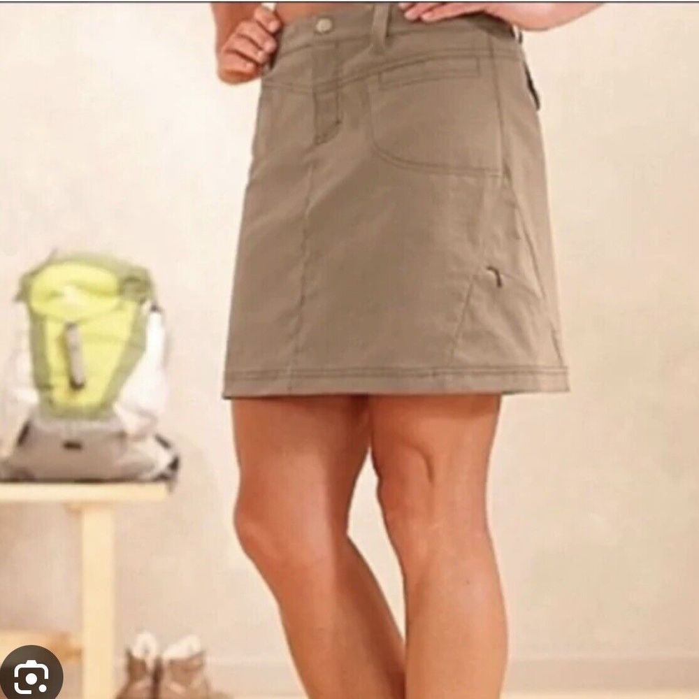 Athleta Tan Utility Skort